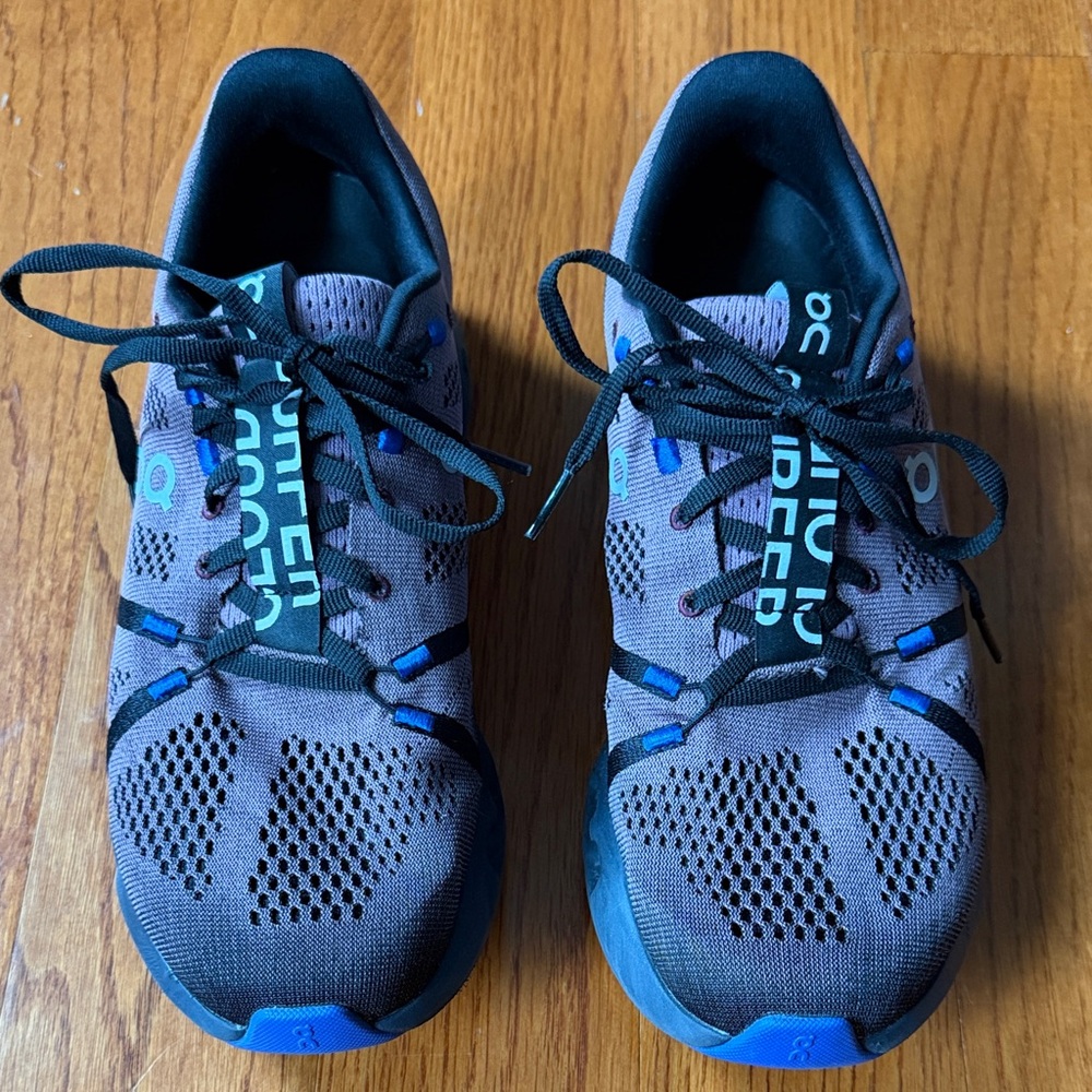 On Running Women’s Cloud Surfer